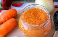 Два самых простых, но вкусных, рецепта, как сделать икру из моркови на зиму