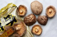 Продукт, который подарит вам молодость — как готовить сухие грибы шиитаке