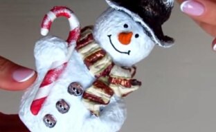 Елочная игрушка Снеговик из папье-маше — мастер-класс