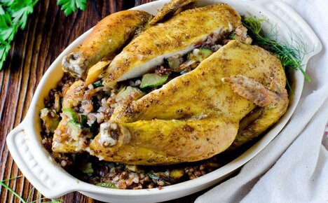 Курица, фаршированная гречкой в духовке: лучшие рецепты аппетитного блюда