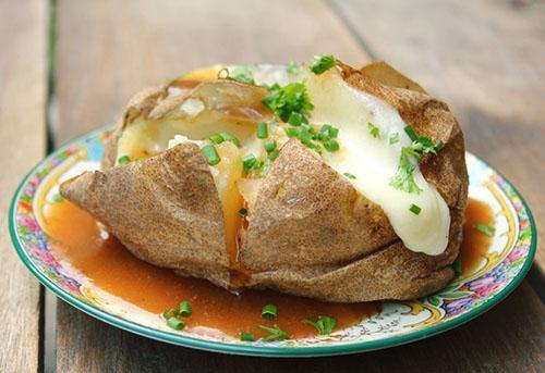 Печенный картофель полезен страдающим на сердечные и сосудистые заболевания