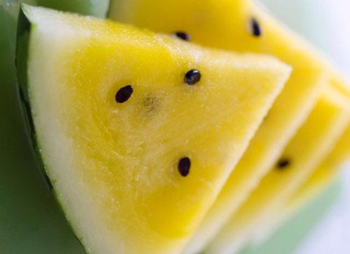 Желтые арбузы отличаются не только цветом, но и вкусом