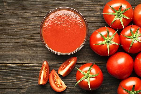 томатный сок из красных помидор