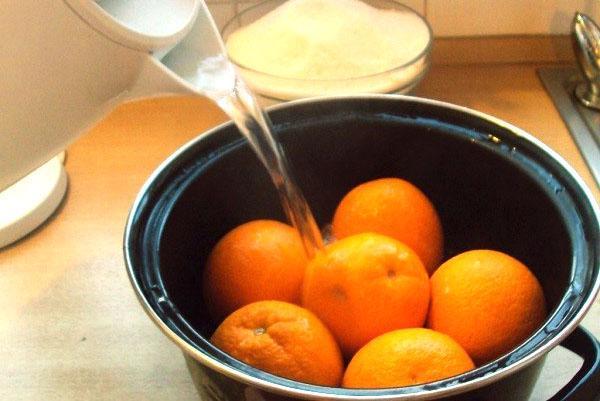 апельсины залить кипятком