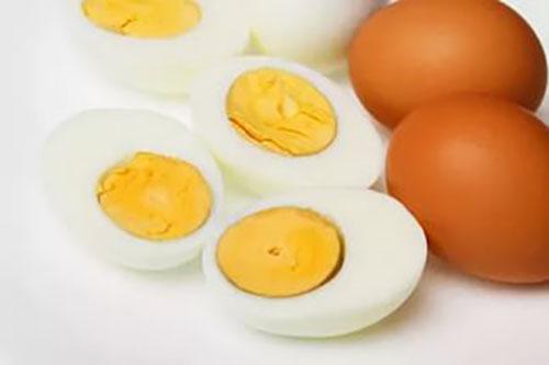 добавка к пище отварное яйцо