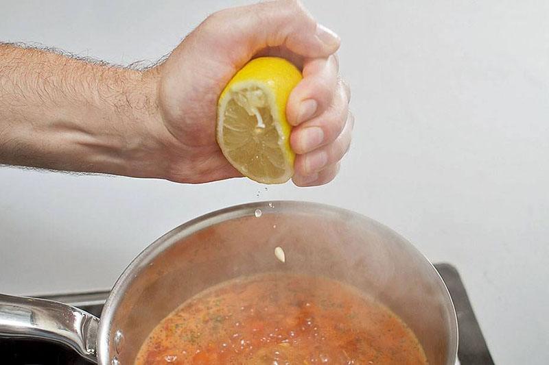 добавить в суп сок лимона