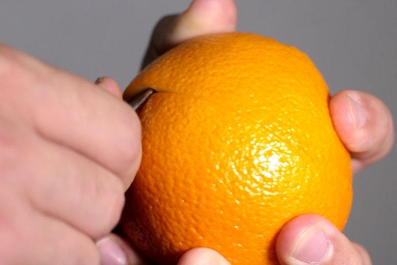 почистить апельсин