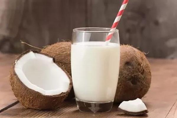 кокосовое молоко полезно не всем