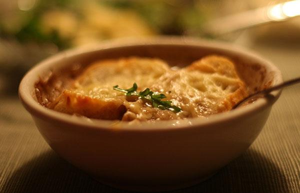 славянский рецепт лукового супа