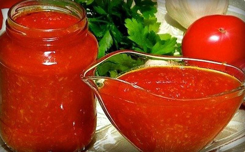 ароматный вкусный соус из томатов