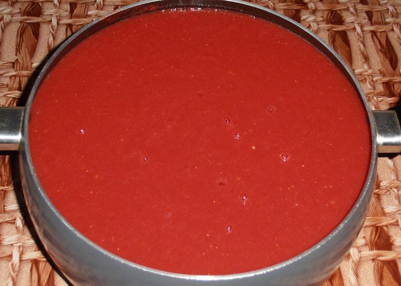 варить томат до загустения