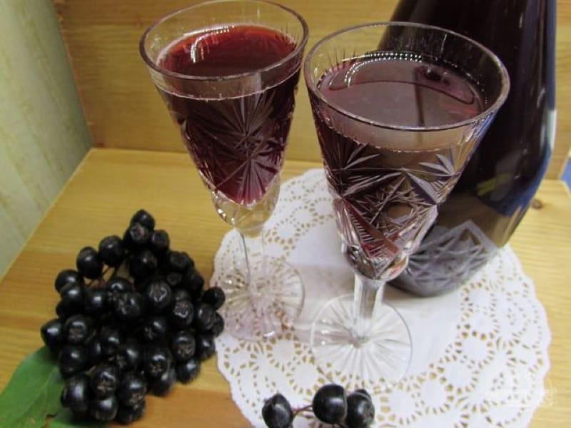 как сделать вино из черноплодной рябины