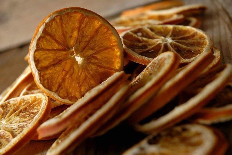 сушеные дольки апельсин