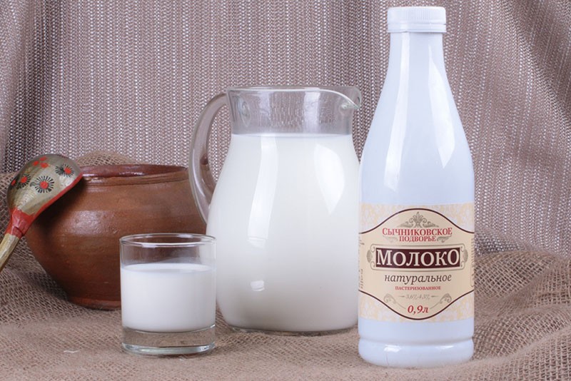 натуральное пастеризованное молоко